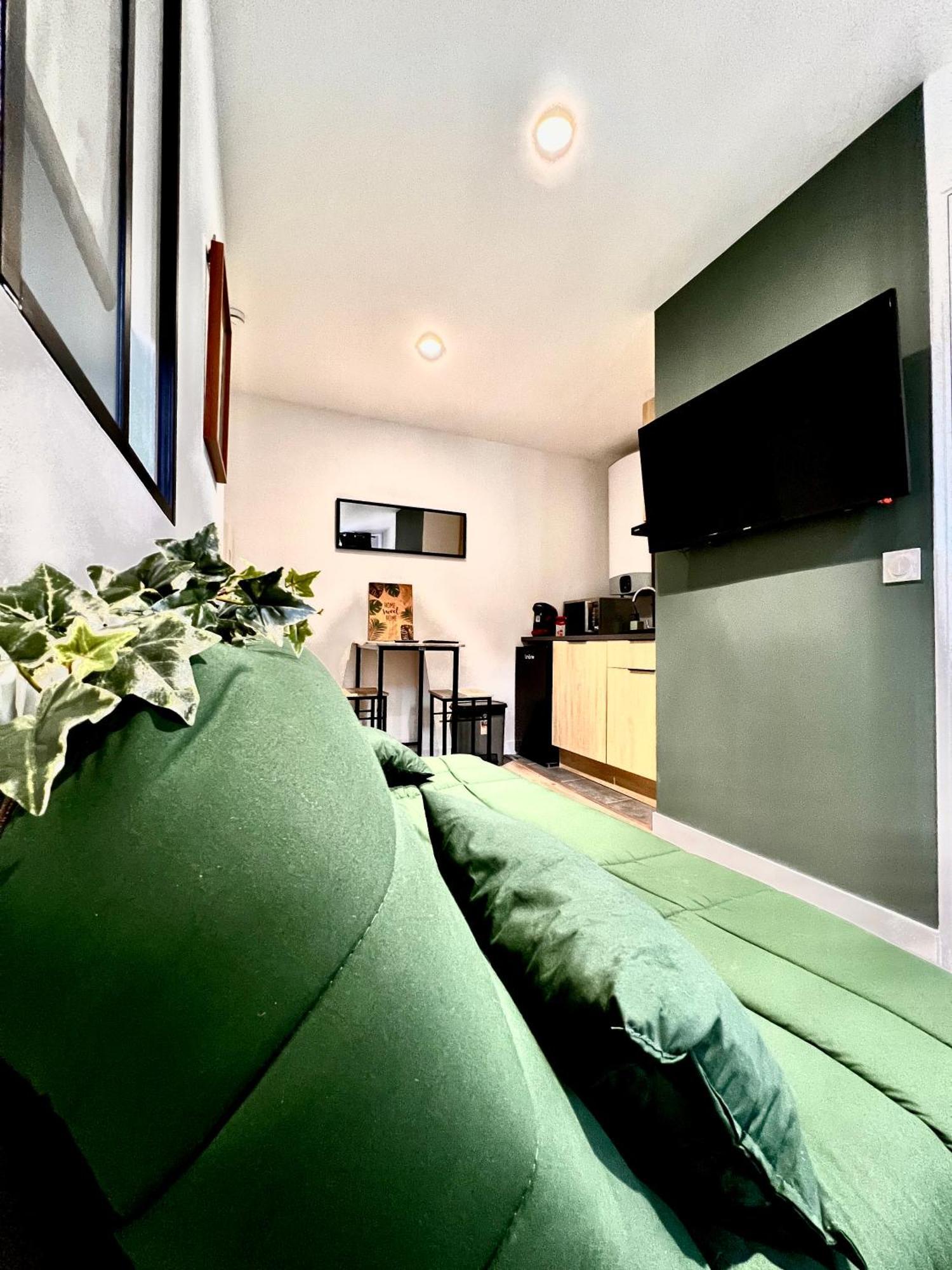 Immeuble De 4 Appartements A Themes Abbeville Exterior photo