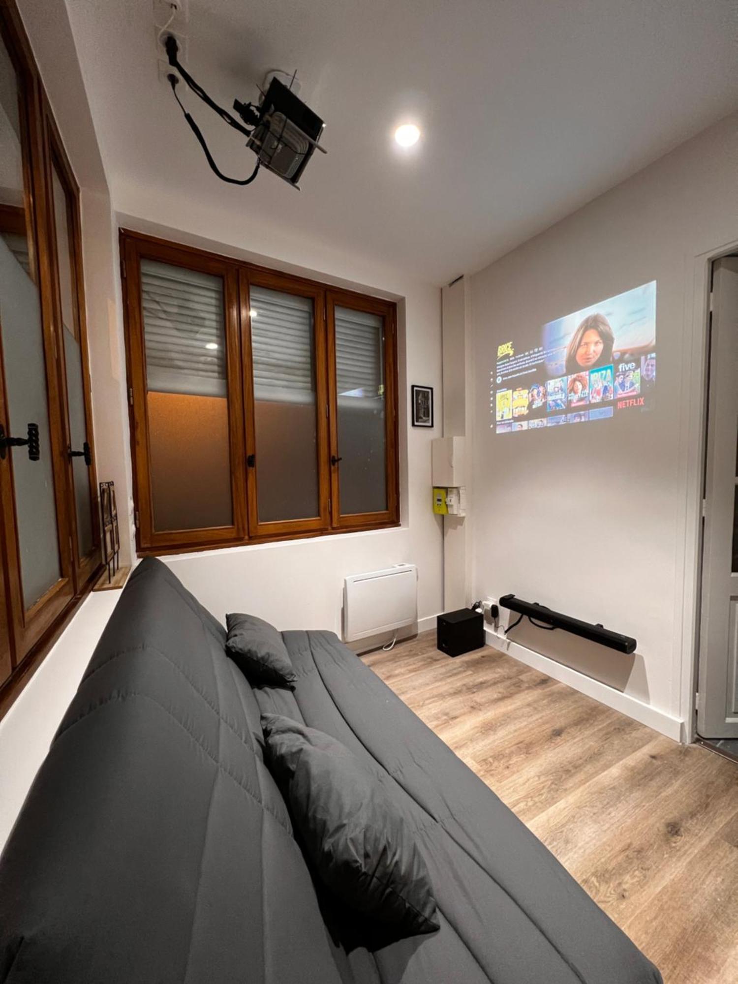 Immeuble De 4 Appartements A Themes Abbeville Exterior photo