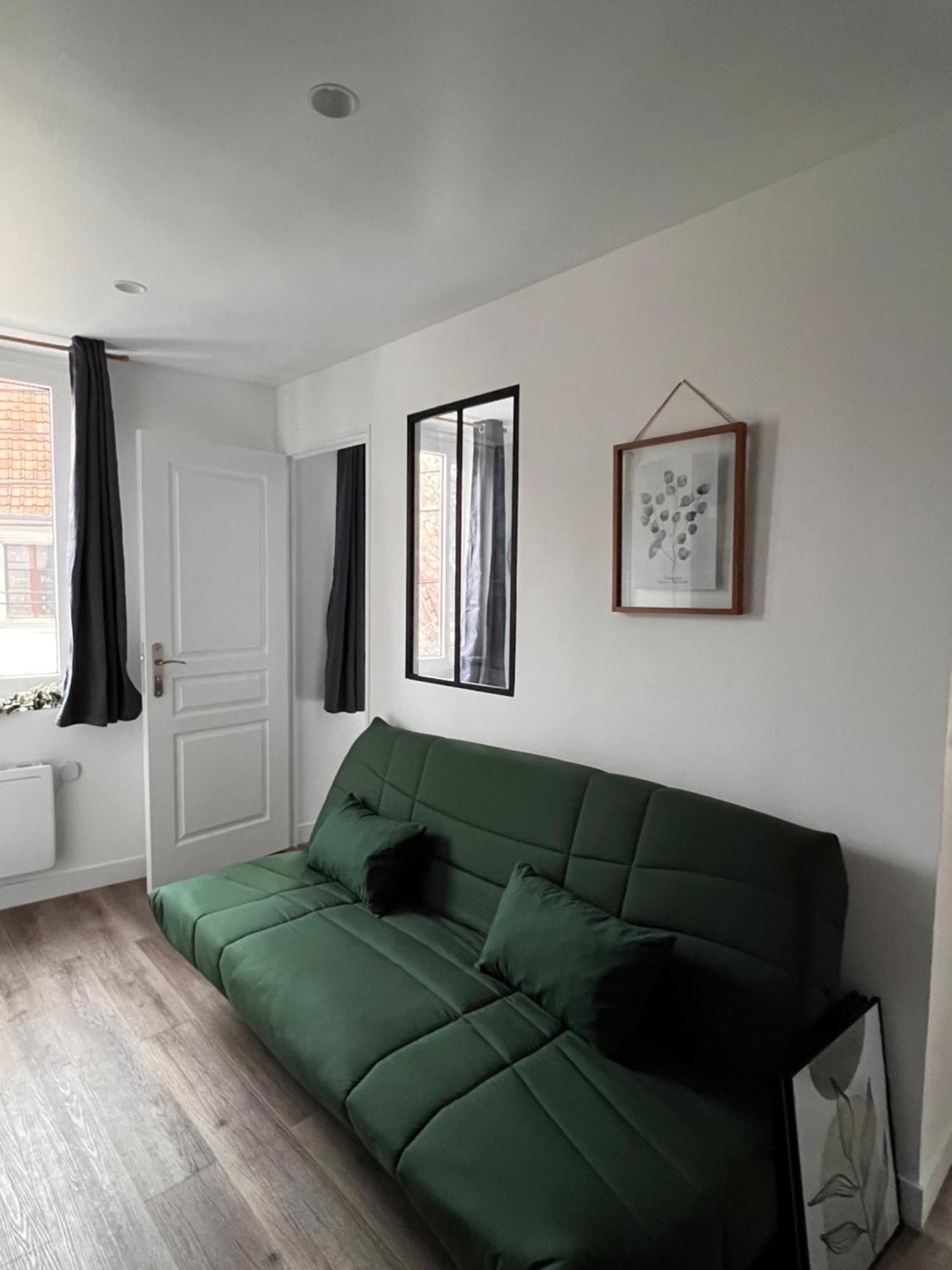 Immeuble De 4 Appartements A Themes Abbeville Exterior photo